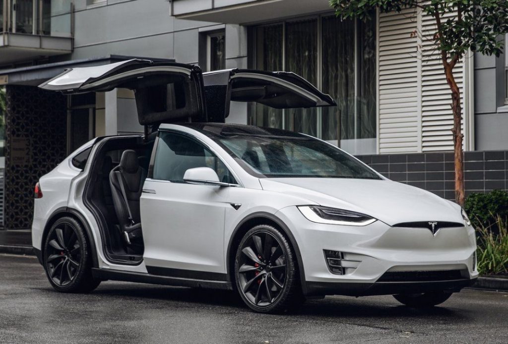 Tesla Model X 